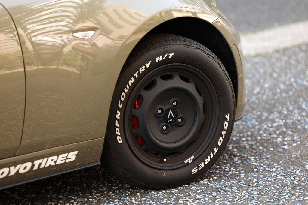 WILDBOAR Ventura 15" アイアンブラック ＋  TOYO OPEN COUNTRY H/T Ⅱ ホワイトレター